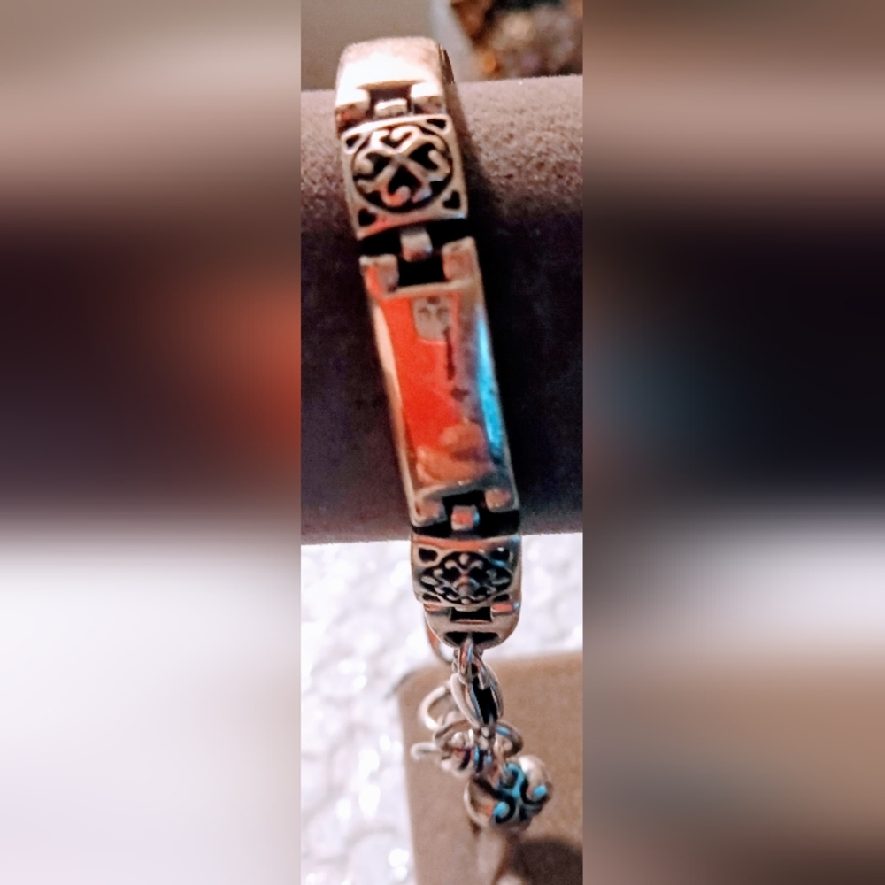 Brighton Silvertone tribeca vintage solid flower design Arabic pattern bracelet